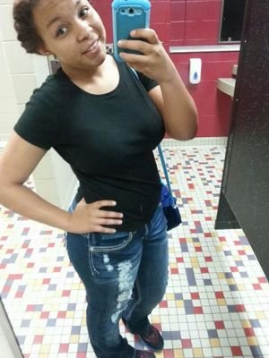 I stay in my own lane ..Smart ,Pretty and all of thee above so follow me & Follow Bestfriend @ShaeMae_Bxtch  ✌✌❤☺