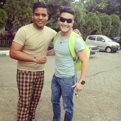 me encanta la lucha y la acion tambien amo combate ecuador