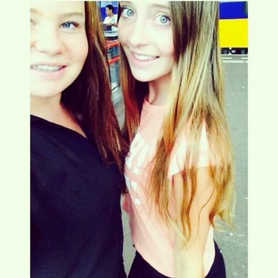 ben er altijd voor dit lieve meisje ♡                                                           ☆broekland☆