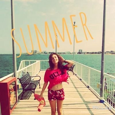 •Salomeea Mois•Selenator•Singer•Dancer•