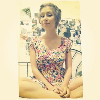 kittymeowpurrrr's profile picture. I don't give a fuck