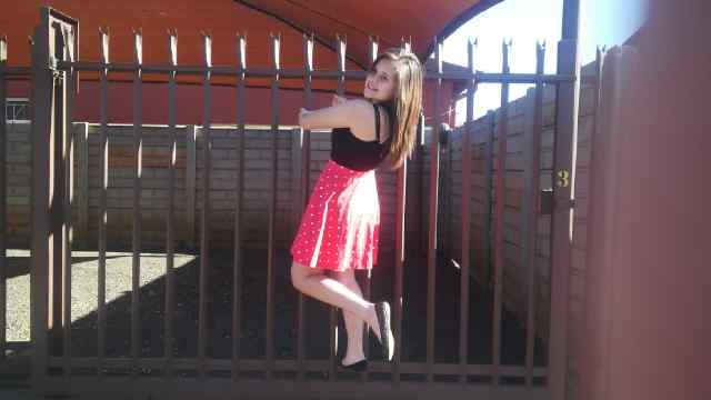 izanejacobs9's profile picture. 