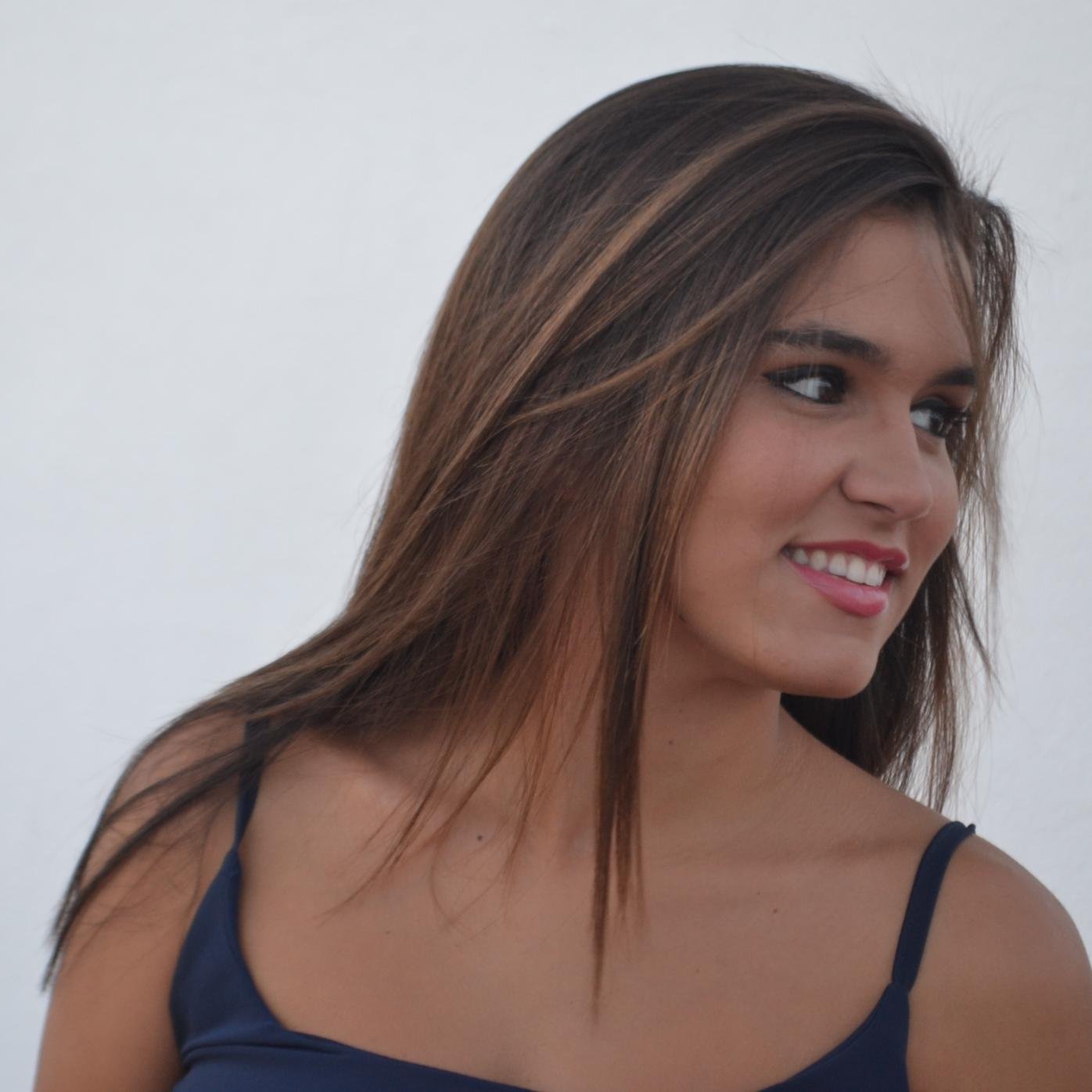 patrihidalgo5's profile picture. Con la profesión más bonita del mundo: ENFERMERA 😍 Cordobesa y rociera por derecho