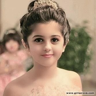 لا أُحب أن أرىٰ قلوباً مگسوره أو حزينه حتى لو گُنت لا أعرفها فيارب أُجبر خواطر أنت أعلم مني بسرها.(الخاص 🚫)