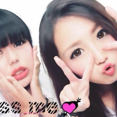 誰でもフォローしてくれたら嬉しいな(((o(*ﾟ▽ﾟ*)o))) 黒執事、ワンピース、ドラえもん、クレヨンしんちゃんとかたくさん趣味あるからフォローお願いm(_ _)m
L'Arc-en-Cielも大好きです\(//∇//)\