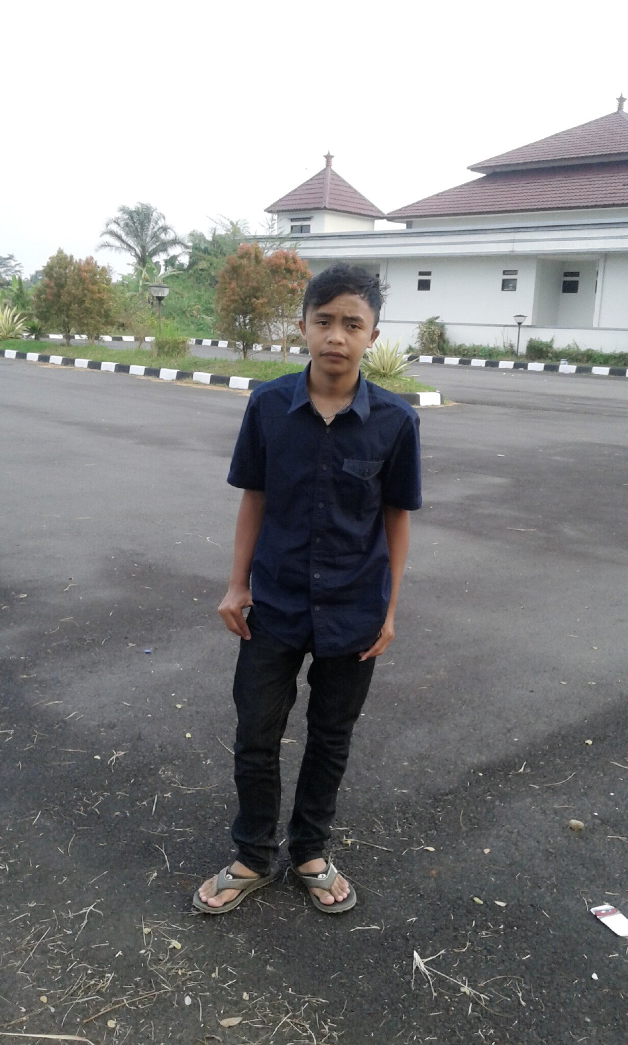 MukhsinA11's profile picture. 