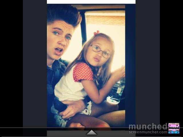 Love harvey and bam and 1D! Follow me I'll follow back I'm from kent so is harvey OMG!