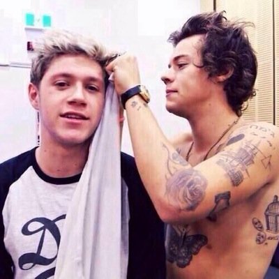 free follow pls follow @sprinkleofnjh ily