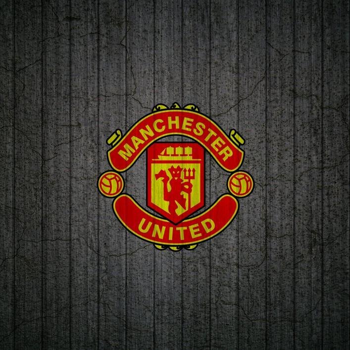 i am a die hard Manchester utd fan...:-) There is no team better :D