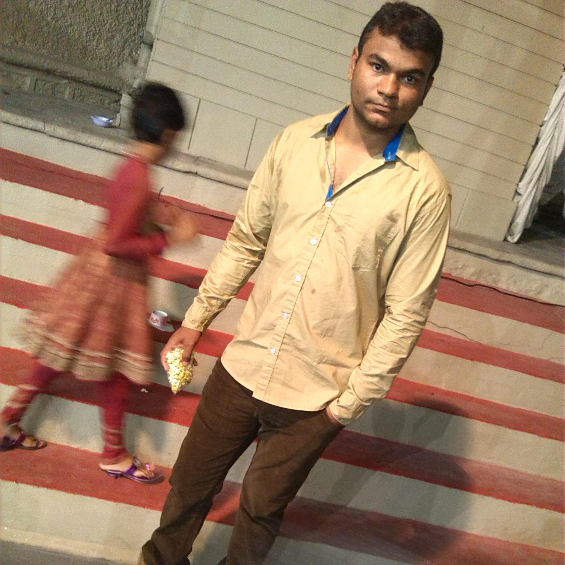 Bigg fan of Prophet Muhammed(PBUH) and his teachings, Proud Engineer, Proud Indian Muslim.