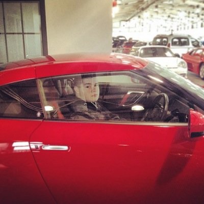 16 Year Old Youtuber, Car Enthusiast & Automotive Photographer. Former FaZe Wally. @JGMediaTV