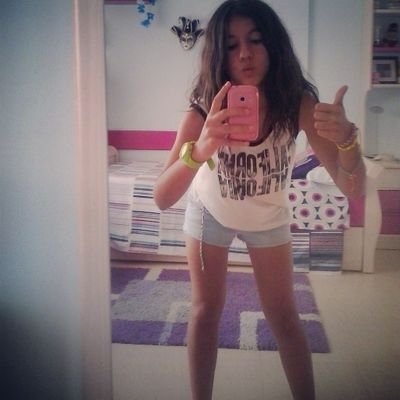 Quedate con la persona que te dé respuestas y no problemas , seguridad y no temor , confianza y no dudas   2001/Salamanca/Instagram : @mariacasteve01