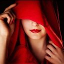 صاحبة الرداء الاحمر (@22_ayah) Twitter