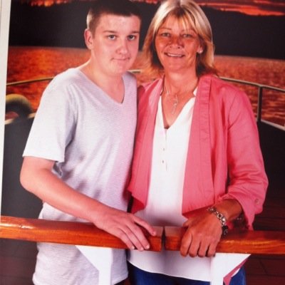 LynetteNetta16's profile picture. 