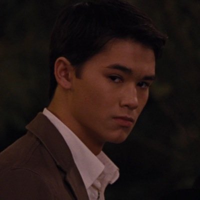 Newest, bestest, brightest wolf there is. @TheJacobBlack3 is my best friend and my sister is Leah. #Taken by @tctclbcbc Age:15