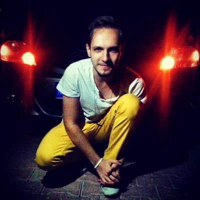 -Dumlupınar üniversitesinde iktisat öğrencisi -