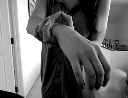 Un cuerpo imperfecto refleja a una persona imperfecta. Enamorada de una mentira.