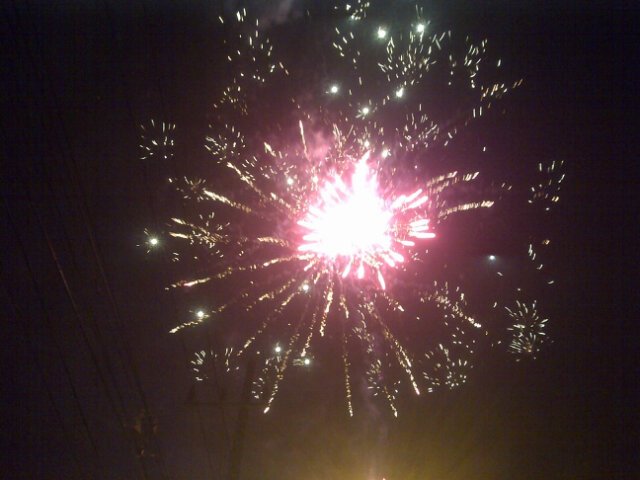 ayuroesniawatii's profile picture. 