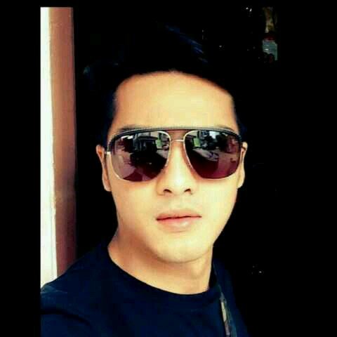 ashilla_FR's profile picture. ♥ Allah # Rasul # Familier # support @RickyHarun45MF # 9350