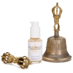 Organic and Natural Skin Care products crafted in small batches by the Goddess. Made only on the Full and New Moons. 1.08$ from every bottle donated THP.