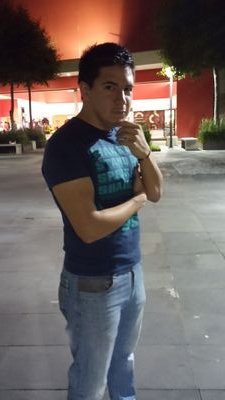 RoiiSantos's profile picture. 