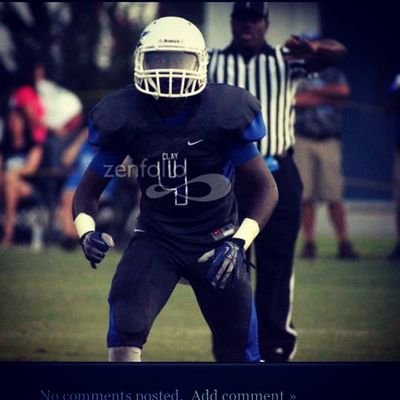 17 ,big dreams for football,god will guide you to where ever your heading..DARA is the bae doe
