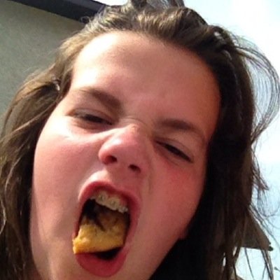Im a 13 year old girl who lives in igloos in Canada My hobbies are Soccer, Penny Boarding, and Gaming