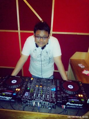 Music Is My Life... I Love Progressive House | Pin BB : 285587A9