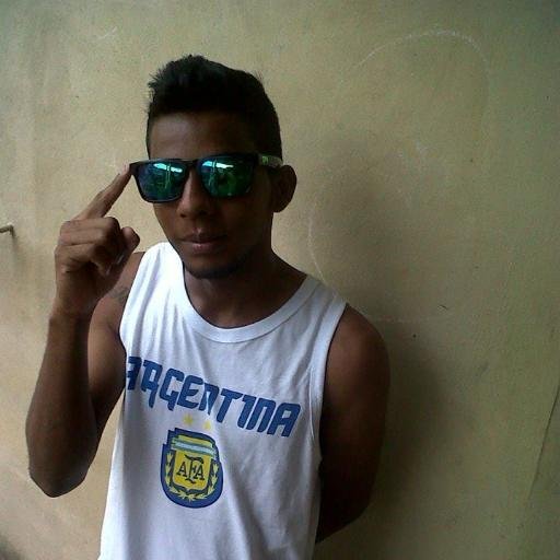 Conoceme... Se que te agradadere, soy sociable y carismatico, sincero... feo pero bueno! jajaja, mentira conoceme y veras! no te arrepentiras... :$ :* bye