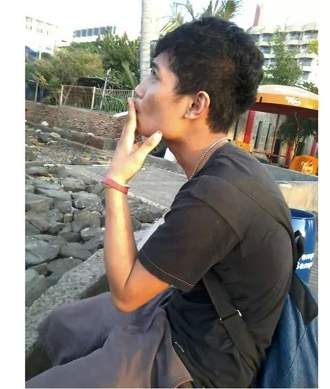 Logi