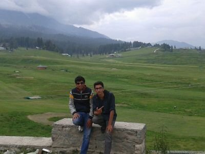 anshumadrid's profile picture. Real Madrid C.F. , Aim : be a world traveller, Music , Football, Love the Bimbos ;)