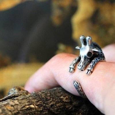 ipxx7's profile picture. 我们只要能坦然面对死亡，就无所畏惧！