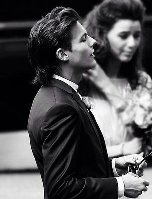 MarthalovesNJH's profile picture. I love food and bands