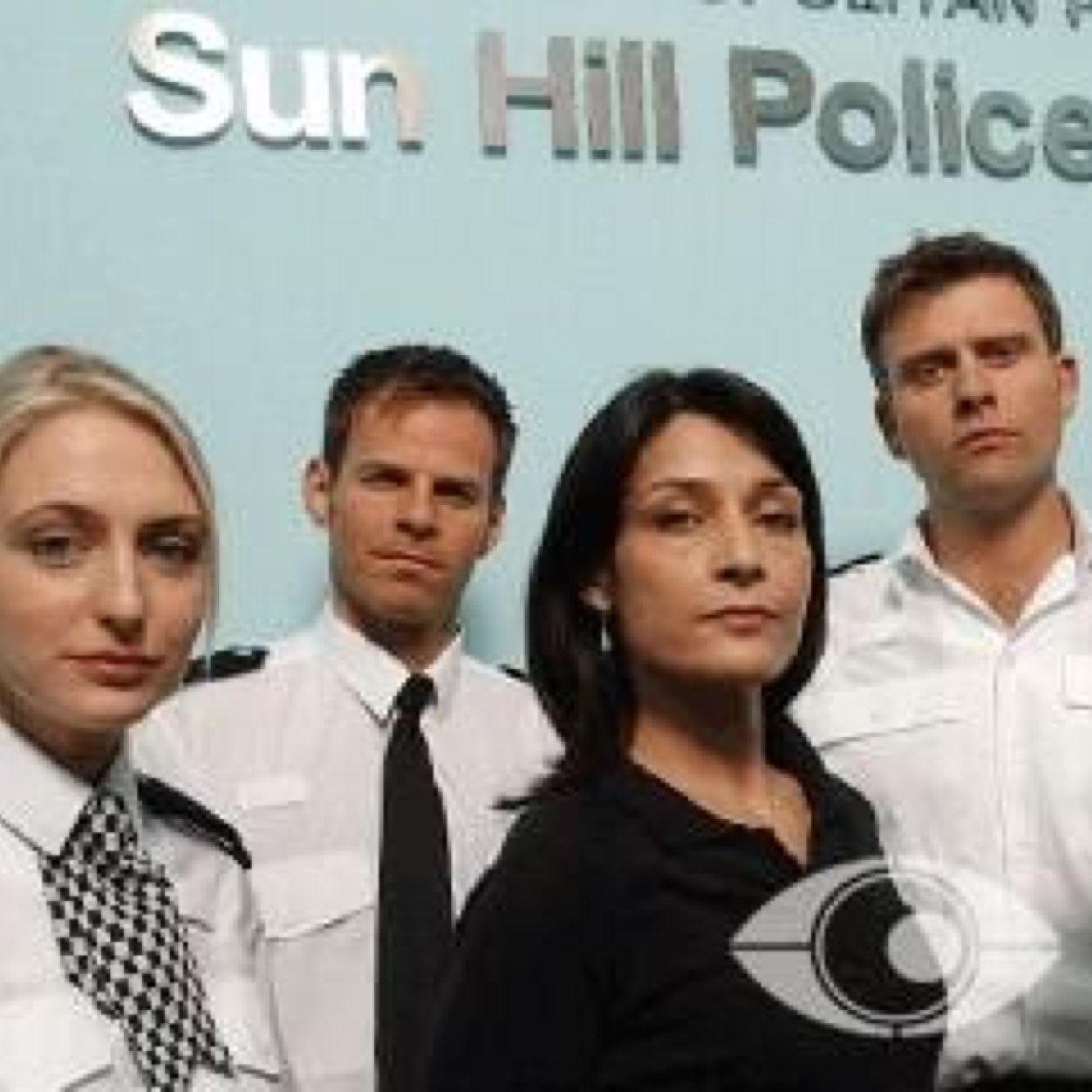 Thebillfansx's profile picture. The amazing cast of The Bill @MissSlip @AliBastian @GrahamColeact @WraggyWraggster @Kim_tiddey @BenRichardsAct @WalkinshawAlex @Rhea_bailey @amlameen @gary_lucy