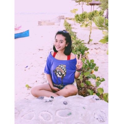 Septatyheho's profile picture. PESEK ITU MANIS !