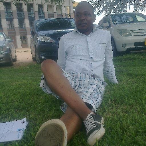 Born in Masvingo. Education, Gutu High, JM Nkomo Poly,NUST. Teacher Kwekwe