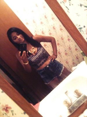 20YrsOld ,No Kids, & All About The Money.!