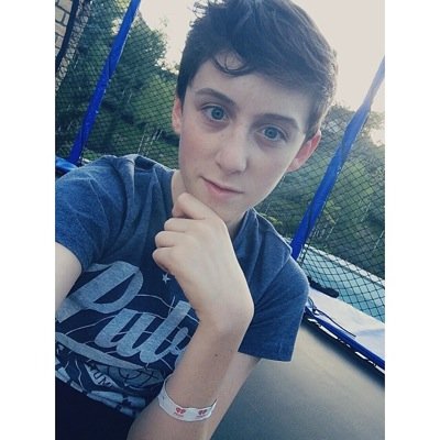 ✖Mind over Matter✖ ✌️0/6 , 0/4✌️@trevormoran is my mother fucking queen
