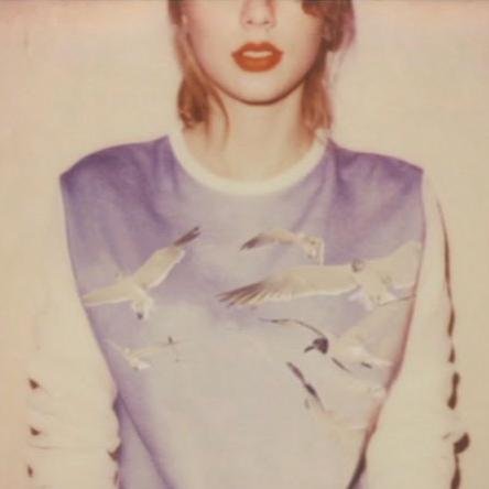 You don't have to follow this account .Follow @ValeriaSwift22 instead. She always follows back....Thanks, ILY ❤