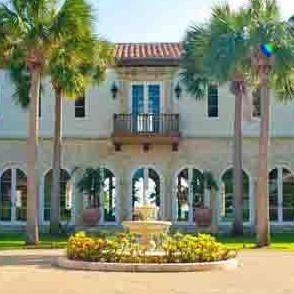 Worldwide Luxury Home Buying Selling Renting and Advertising Network. View our homes from the comfort of your Casa. @iCasatv