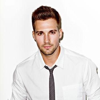 Happy 24 B-Day james ..I love you ♥