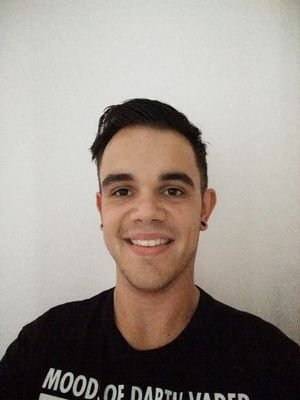 Independent Software Architect | Tech enthusiast | Corgi owner/admirer