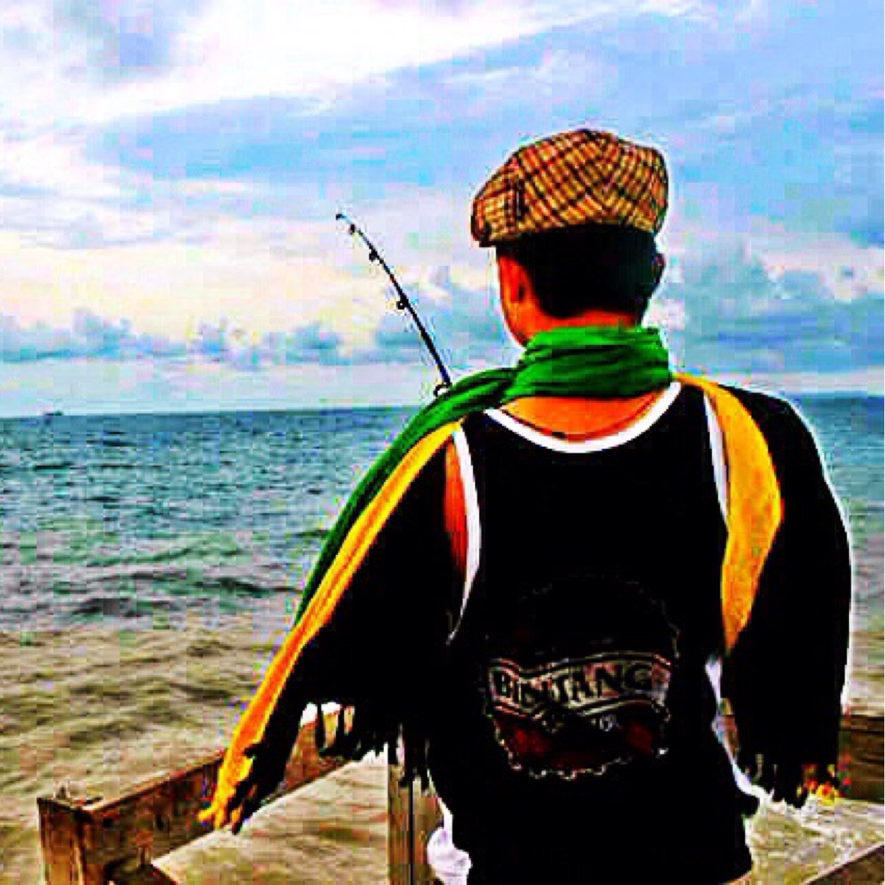 @SDFMskatepunx (Bassist) viva la skatepunk. SKATE or DIE!!! my time 4:20!