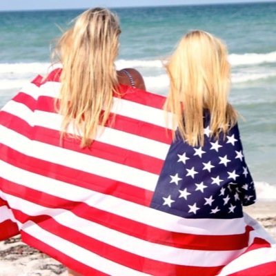 Southern and Classy, Never Trashy. Just Two Girls with a Taste for the Finer Things in LIfe. #TSM