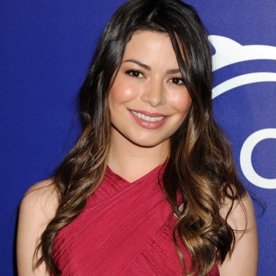 Premier et unique compte francophone sur Miranda Cosgrove.