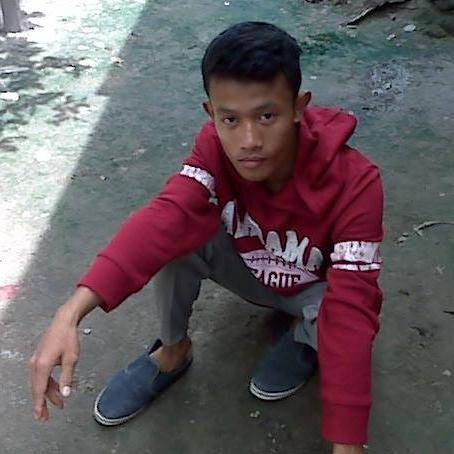 my iss name safrizal danu !! SMK N 1 air putih
!!! issllaammm
1996 12 12