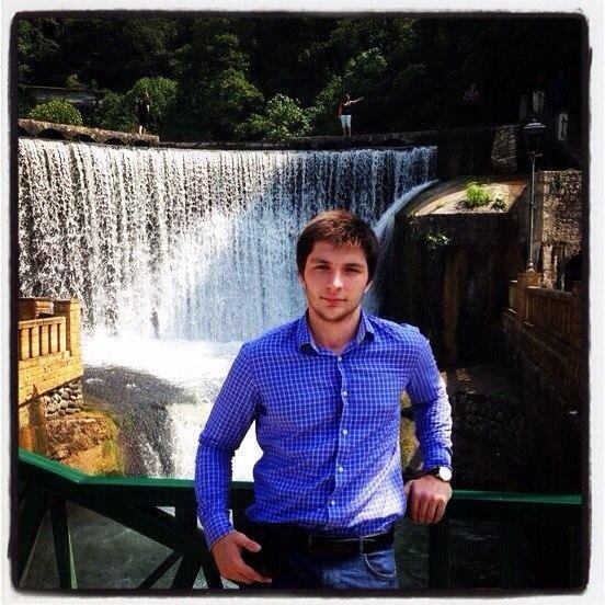 8989257877547's profile picture. 