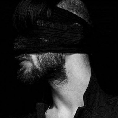RTEgümrükçü,islambol,okur,Sıkıntılarım büyük d
iye üzülme,ser seccadeni kıl namazını sıkıntımı verenin ne büyük olduğunu hatırla ve şükret haline.