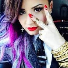 Demi Lovato Official Fan Club In Dominican Republic // 
Stay Strong ♥//Providing the lastest news, photos and videos of our idol.
