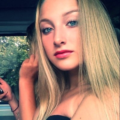 ninarabbers's profile picture. Insta: ninarabbers